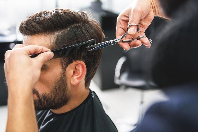 Kann ich eine Haartransplantation durchführen, ohne meinen Kopf zu rasieren?